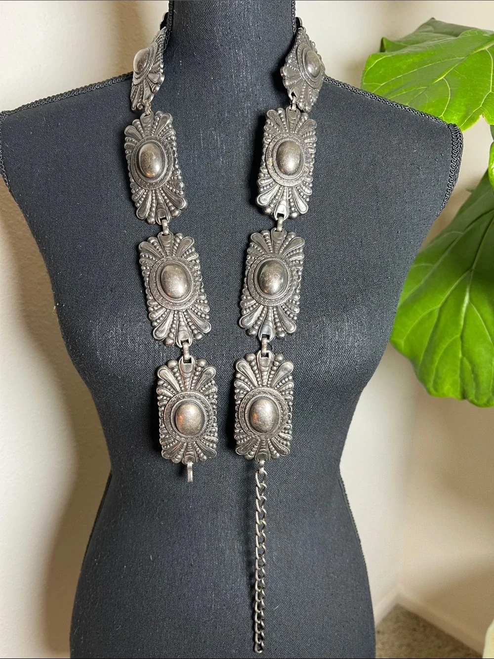 ESCADA Women’s Gun Metal Vintage Ornate Concho Belt Made in Spain HEAVY!!